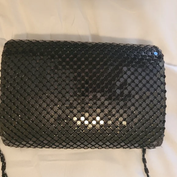 Little black sequined purse. Used once for a wedding. Measurements attac… - Picture 6 of 10